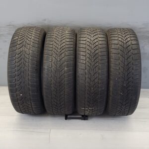 Anvelope 215/60 R17 iarna, Dunlop, DOT 2015