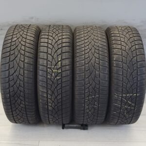 Anvelope 215/60 R17, iarna, Dunlop, DOT 2017
